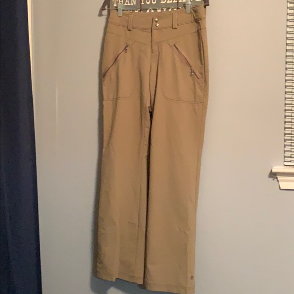 Athleta Hiking Khaki Pants